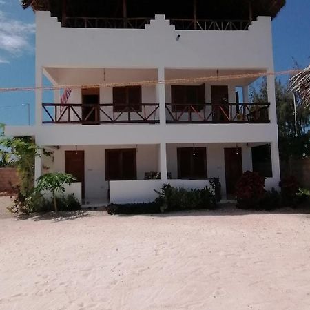 New Arisen Bungalows Bwejuu Exteriör bild