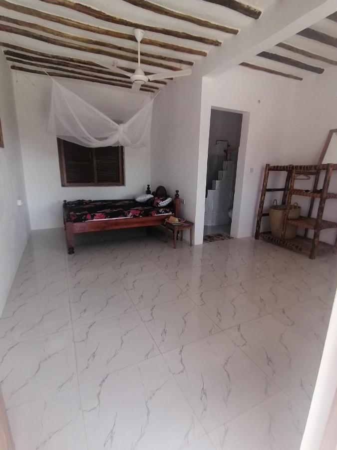 New Arisen Bungalows Bwejuu Exteriör bild